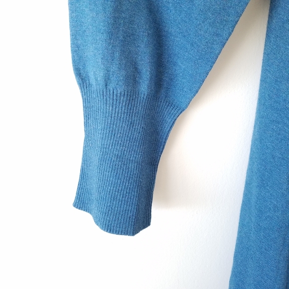 LOGO Lori Goldstein Cotton Cashmere V-neck Asymmetrical Sweater, 1X - Picture 7 of 9